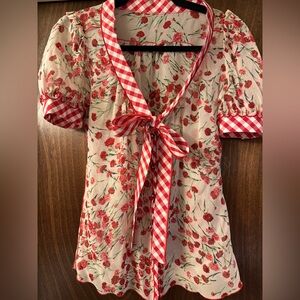 Dolce & Gabbana Women’s Cream/Red Sheet Floral Blouse, Size XS/2